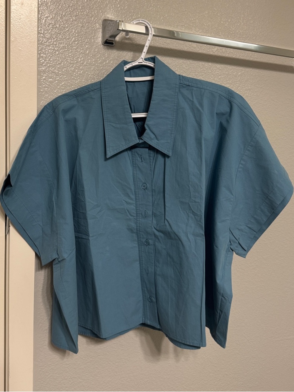 Oversized Light Blue Short-Sleeve Button-Up Shirt